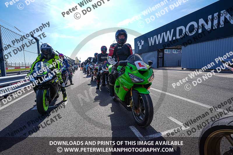 donington no limits trackday;donington park photographs;donington trackday photographs;no limits trackdays;peter wileman photography;trackday digital images;trackday photos